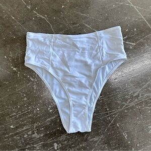 Boohoo Cheeky High-Waisted White Bikini Bottom